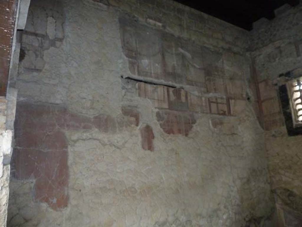 IV.4 Herculaneum. September 2015. Room 19, south wall of biclinium.