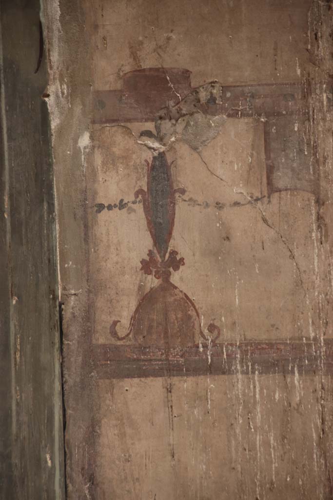 IV.4, Herculaneum, September 2017. 
Room 19, detail of painted decoration from north end of west wall. Photo courtesy of Klaus Heese.
