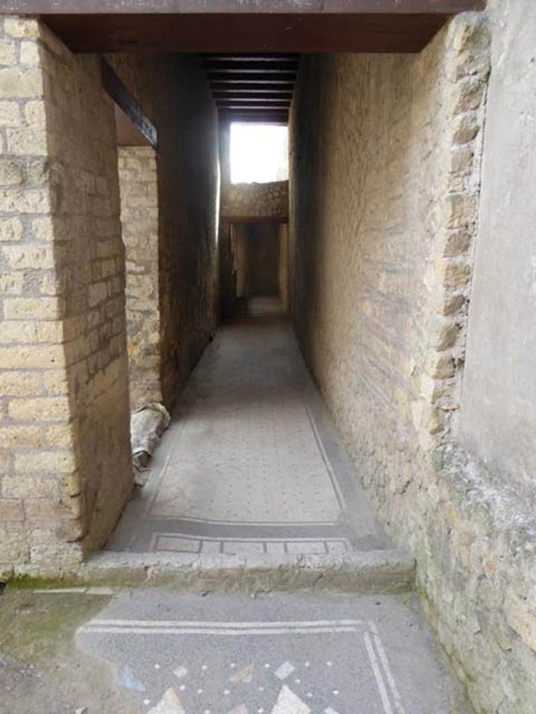 IV.4 Herculaneum. October 2014,  Corridor 21, looking east towards Courtyard 22.
Photo courtesy of Michael Binns.

