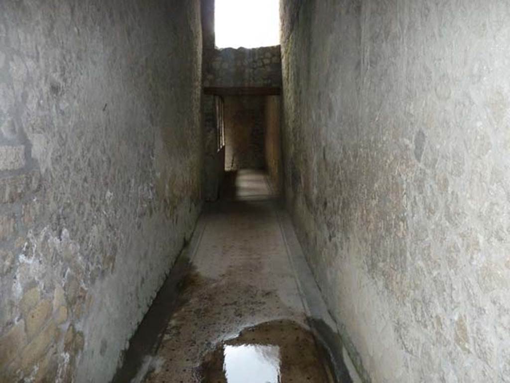 IV.4 Herculaneum. September 2015. Corridor 21, looking east.

 
