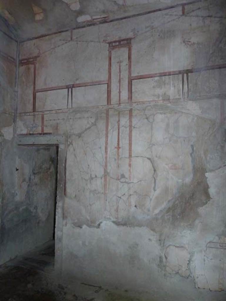 IV.4 Herculaneum. September 2015. Room 23, west wall of anteroom, with doorway to room 24.