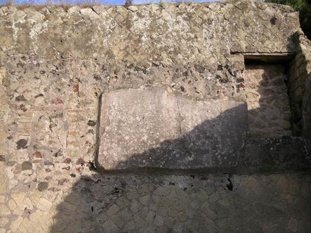 IV.13 Herculaneum, May 2005. Looking towards upper east wall above small triclinium. Photo courtesy of Nicolas Monteix.