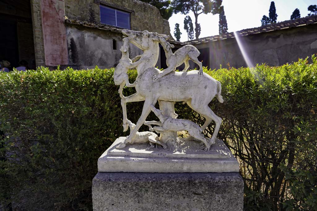 IV.21, Herculaneum, August 2021. Garden 32, one of two statues of deer being attacked by hounds. Photo courtesy of Robert Hanson.