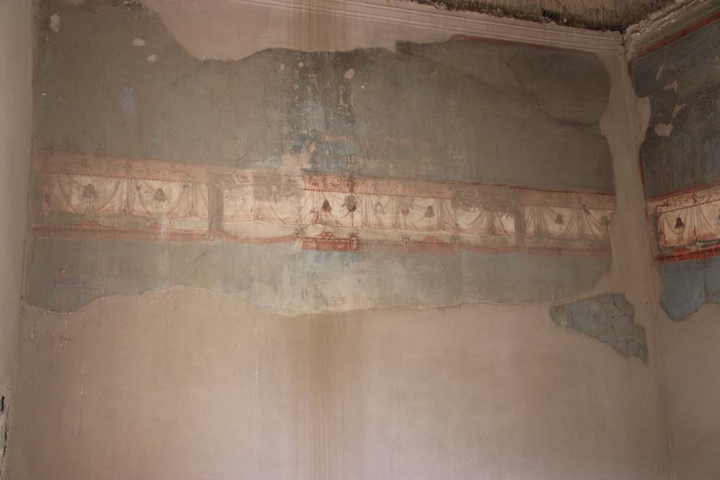 V.35 Herculaneum, September 2017. Diaeta 6, south wall. Photo courtesy of Klaus Heese.
