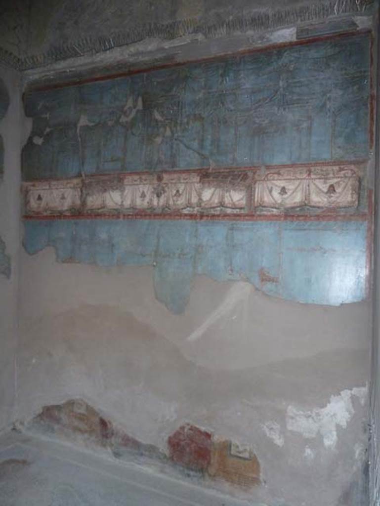 Ins. V 35, Herculaneum, September 2015. Diaeta 6, west wall.