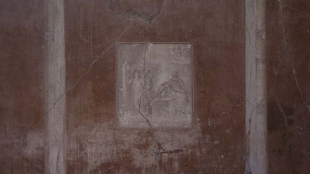 V.35 Herculaneum, August 2021. Triclinium 1, wall painting from centre panel of north wall. Photo courtesy of Robert Hanson

