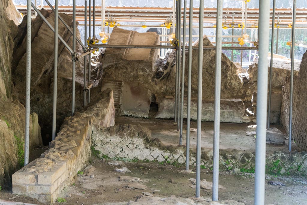 House of Dionysiac Reliefs, Herculaneum, seaside pavilion, October 2023. 
Looking east towards collapsed room (e). Photo courtesy of Johannes Eber. 
