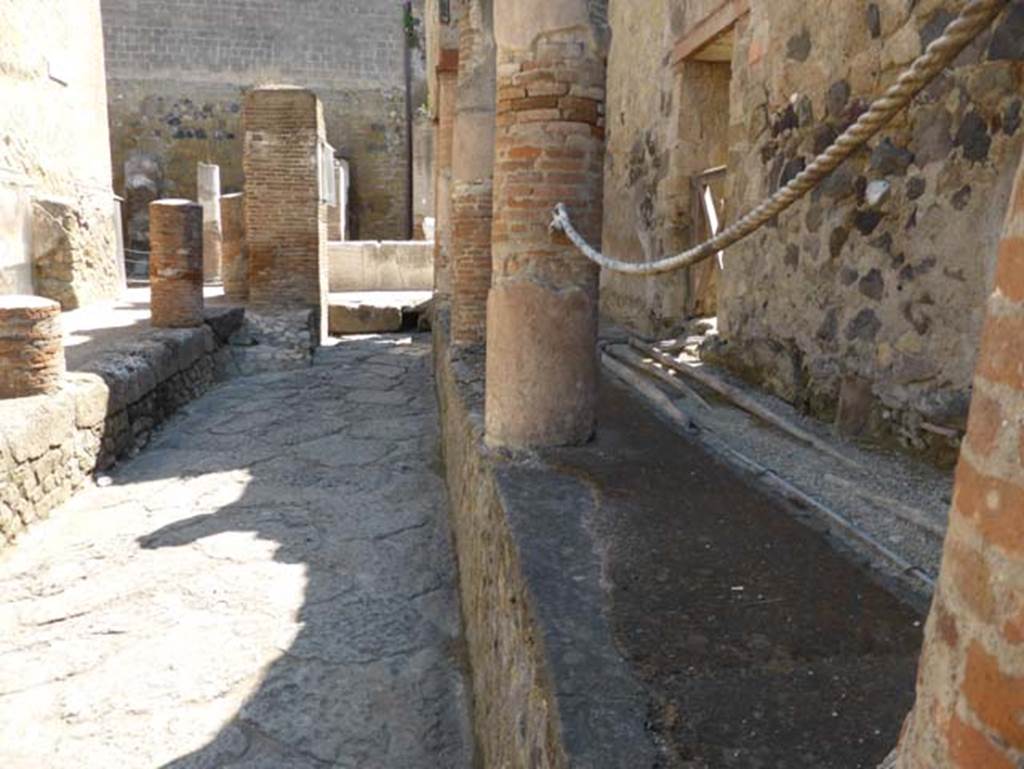 Water tower and lead pipes at north end of Cardo IV Superiore. June 2014. Looking north towards Decumanus Maximus.
Photo courtesy of Michael Binns.


