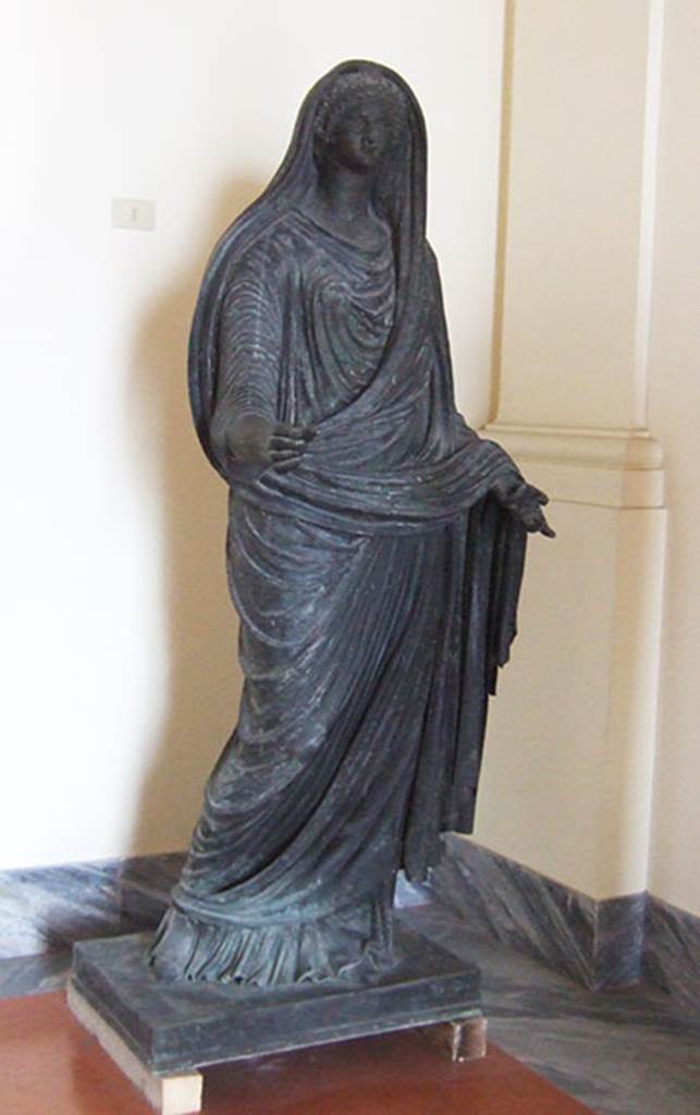 Herculaneum Augusteum. Bronze statue of Agrippina Minor, found 12.9.1741.
Now in Naples Archaeological Museum. Inventory number 5609.

