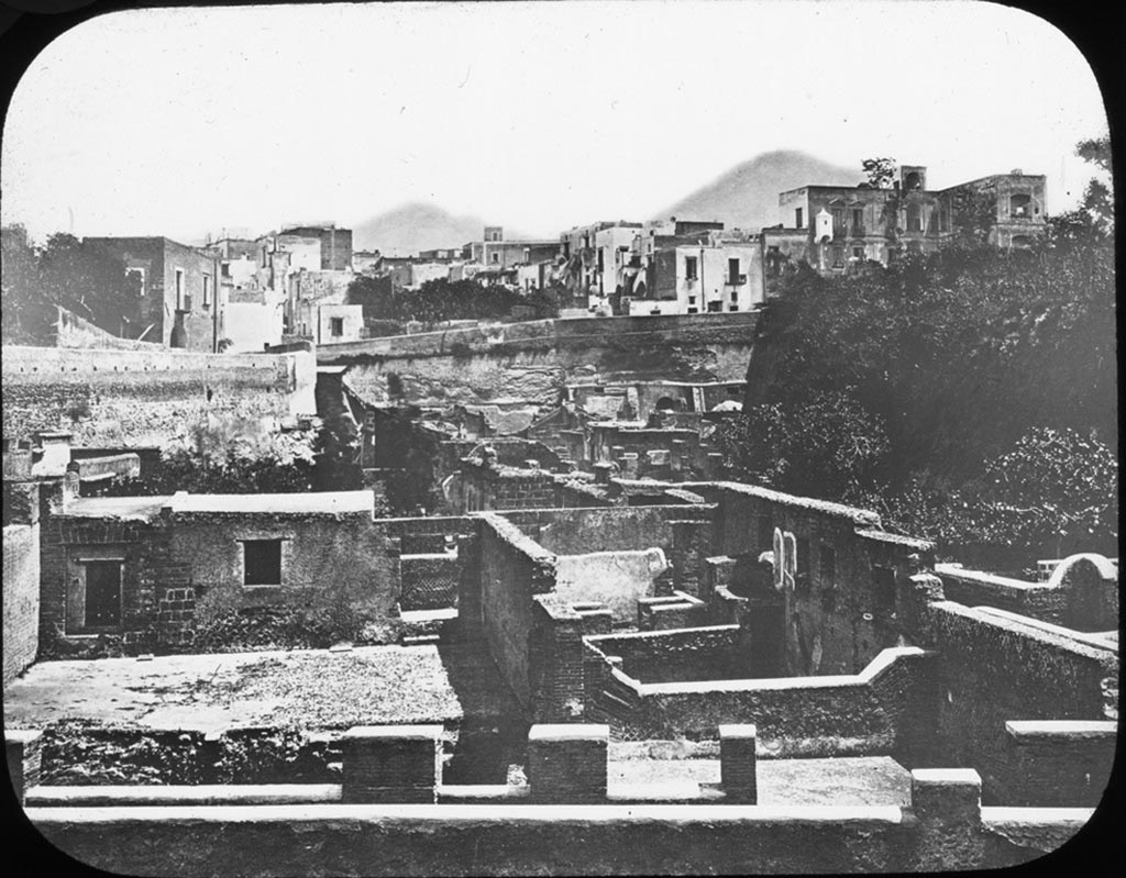 II.1 Herculaneum, on right. Looking north across upper floor of Casa di Aristide. 
Photograph by M. Amodio, from an album dated April 1878. 
On the left are rooms belonging to II.2, The House of Argus. Photo courtesy of Rick Bauer.


