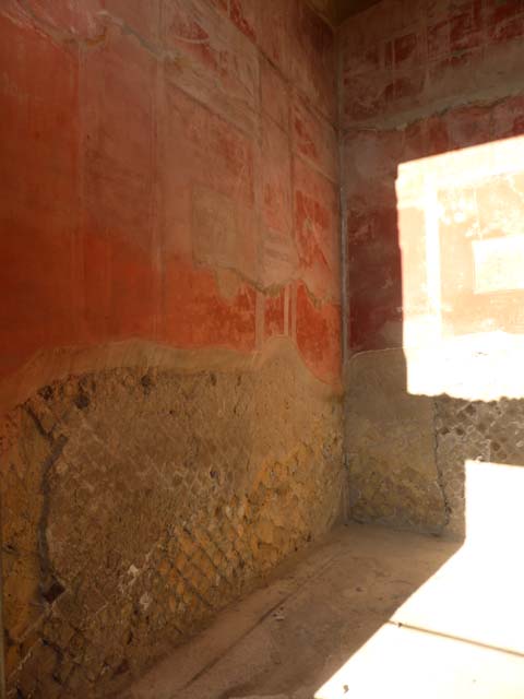 II.2 Herculaneum, September 2015. Upper west wall. Photo courtesy of Michael Binns.