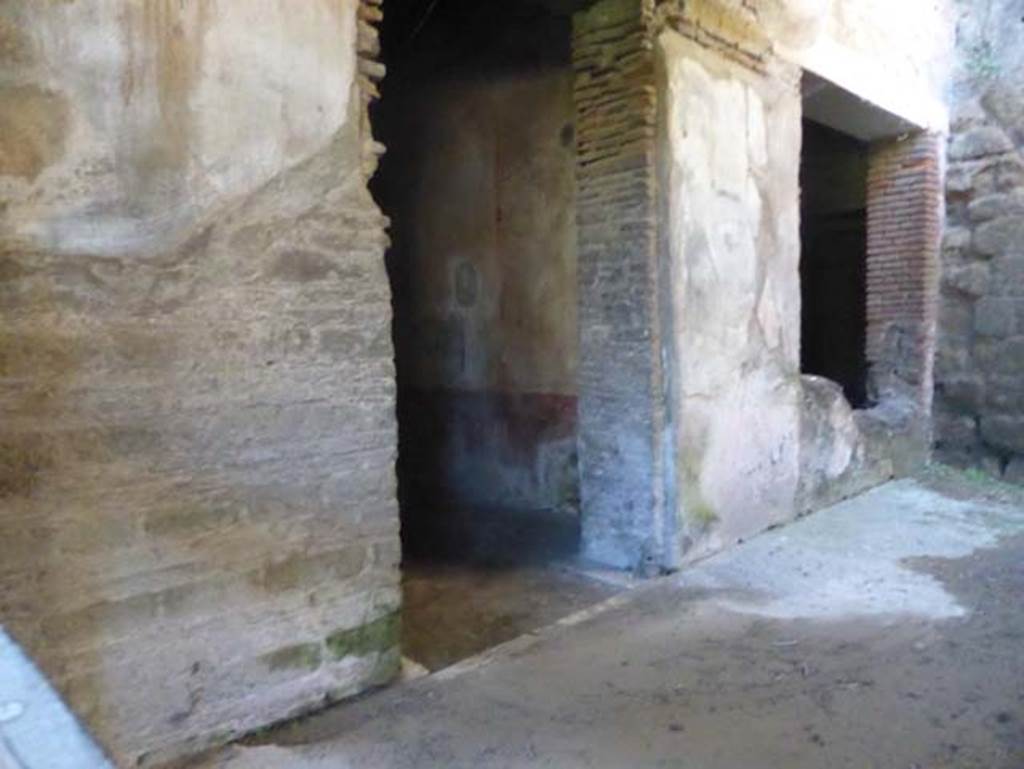 II.2 Herculaneum, September 2015. Looking south-west towards other living rooms, looking from the doorway from west portico