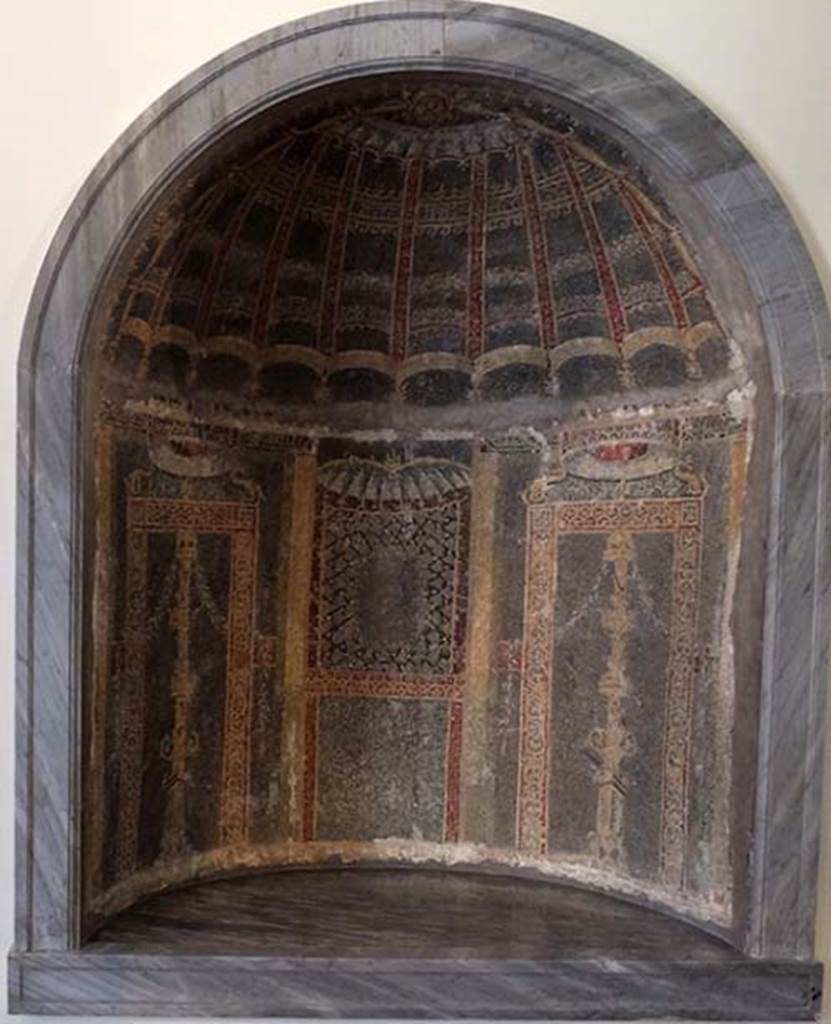 III.3 Herculaneum, Original nymphaeum from against east wall.
Now in Naples Archaeological Museum. Inventory number 10008.
