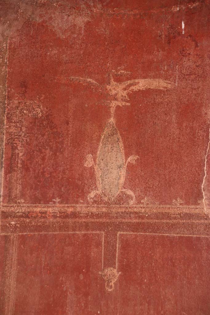 III.3 Herculaneum. September 2019. 
Detail of painted decoration on upper east side of south wall of tablinum.
Photo courtesy of Klaus Heese.
