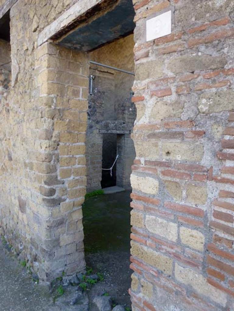 lll.9 Herculaneum, October 2012. Looking south-east through entrance doorway. Photo courtesy of Michael Binns.