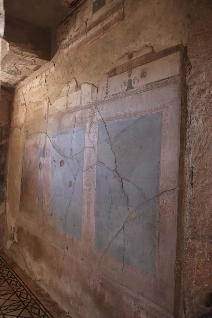 III.11 Herculaneum, October 2020. Room 2, looking along south wall. Photo courtesy of Klaus Heese.