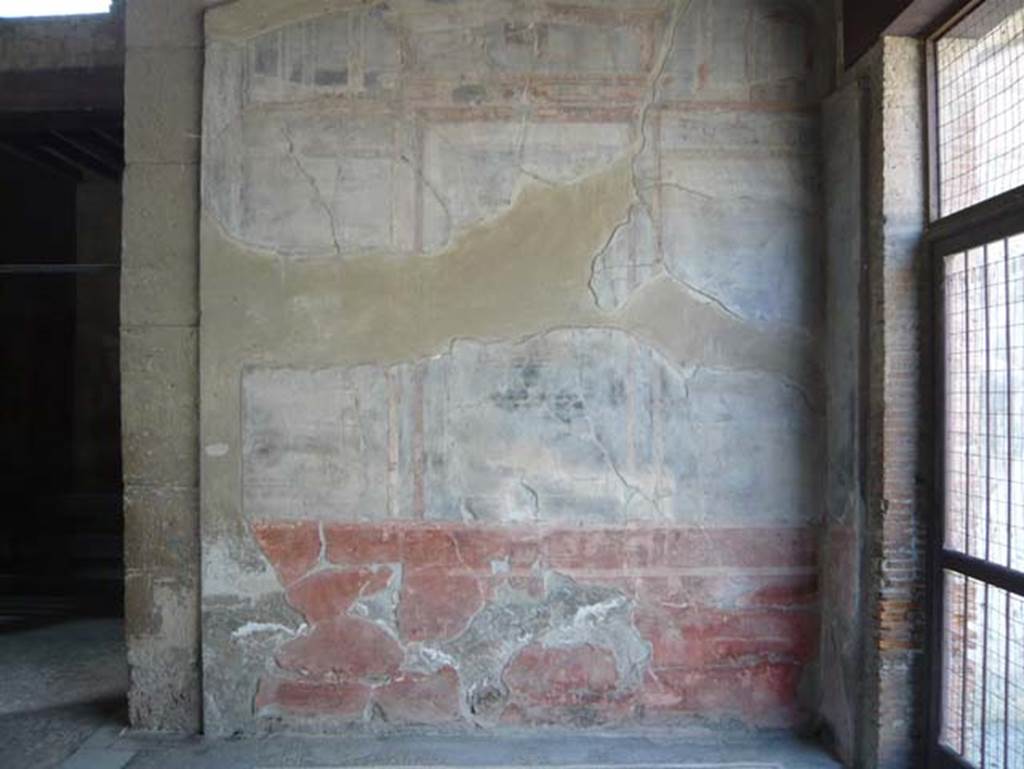III.11 Herculaneum. August 2013. South wall of tablinum. Photo courtesy of Buzz Ferebee.
