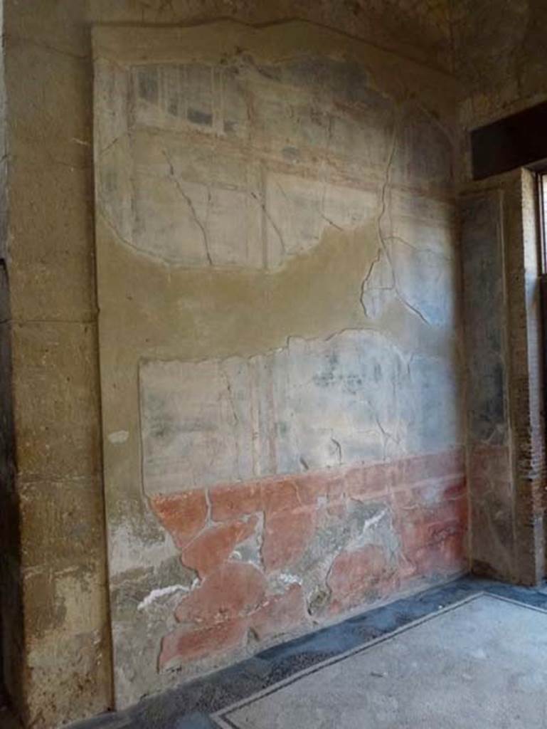 III.11 Herculaneum. October 2012. Room 9, south wall of tablinum. Photo courtesy of Michael Binns.
