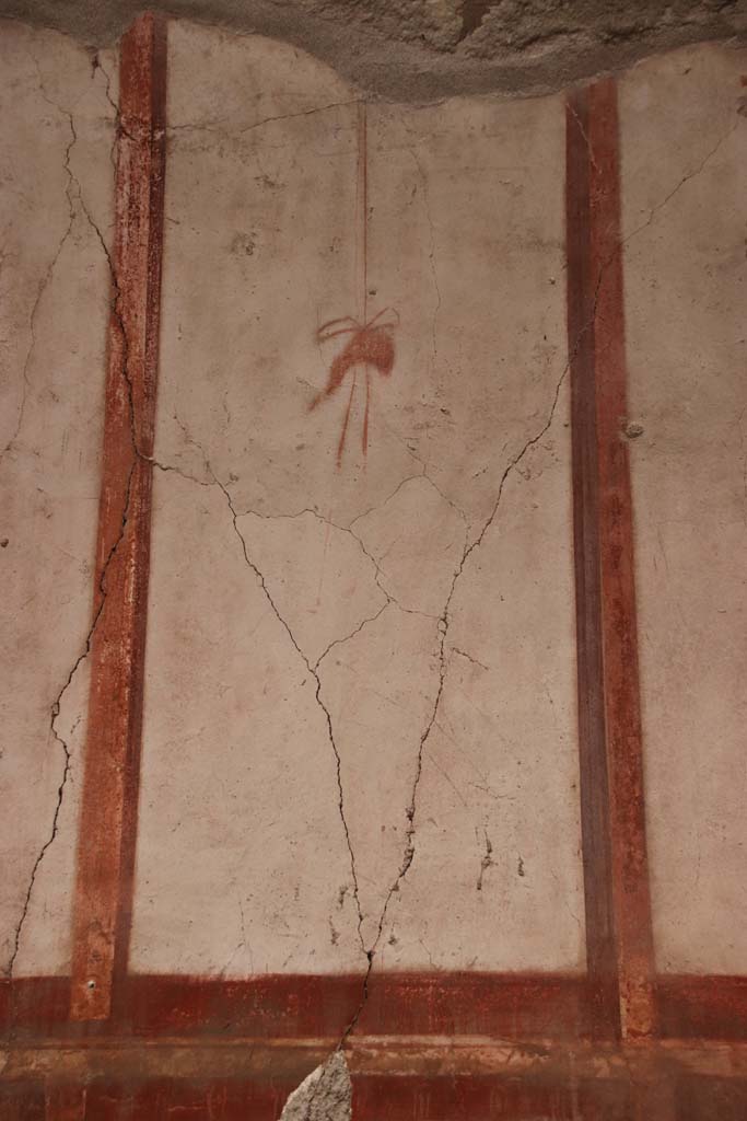 IV.4, Herculaneum, October 2014. Room 4, detail from north wall of cubiculum.
Photo courtesy of Michael Binns.
