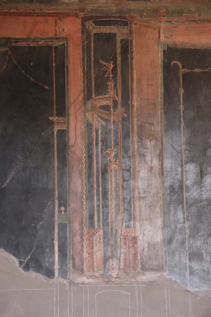 IV.21, Herculaneum. September 2019. Room 5, painted decoration from west end of north wall.
Photo courtesy of Klaus Heese.  

