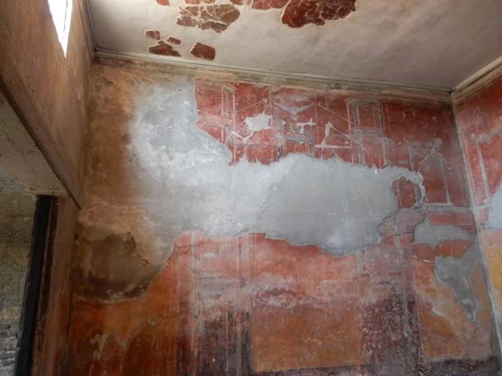 IV.21, Herculaneum. May 2018. Room 7, upper west wall. Photo courtesy of Buzz Ferebee. 