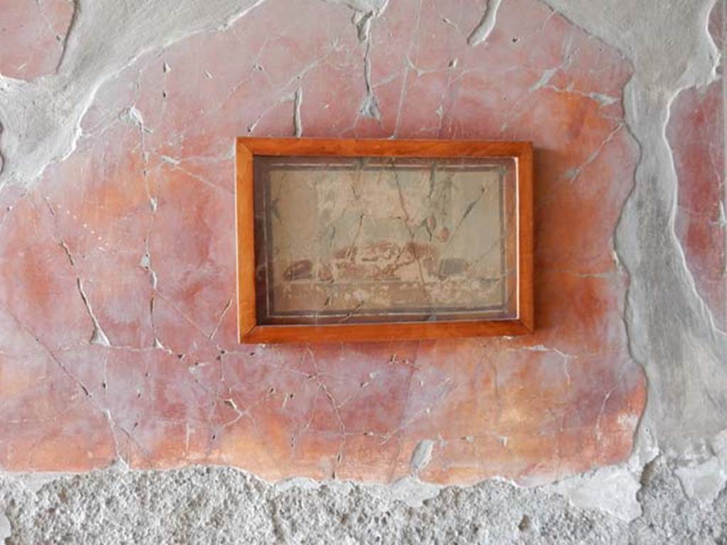 IV.21, Herculaneum. May 2018. Cryptoporticus 29, painted panel with still life on west wall of east portico.
Photo courtesy of Buzz Ferebee. 
