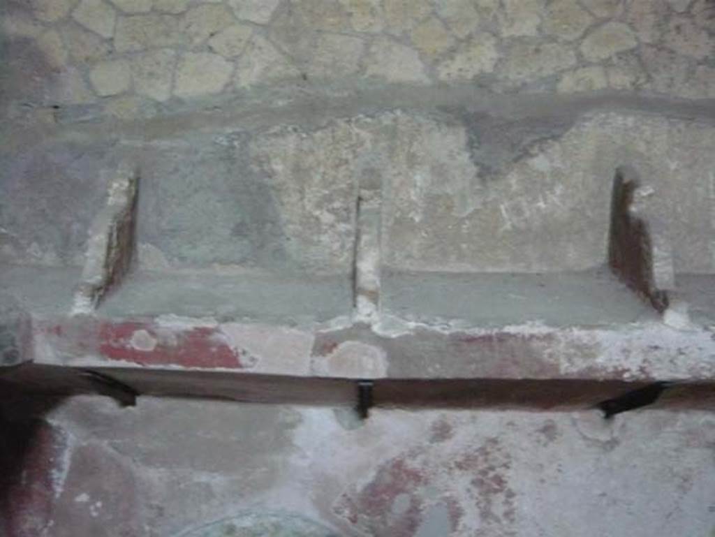 VI.8, Herculaneum. August 2013. Detail of shelving against north wall. Photo courtesy of Buzz Ferebee.
