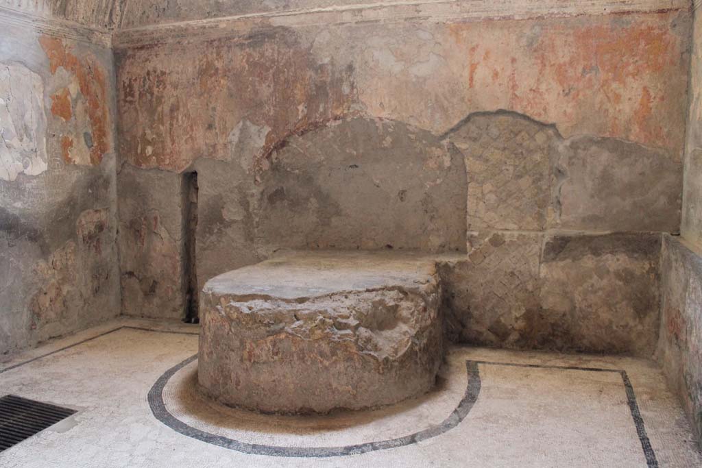 VI.8 Herculaneum. March 2014. South end of hot-room or caldarium. 
Foto Annette Haug, ERC Grant 681269 DÉCOR
