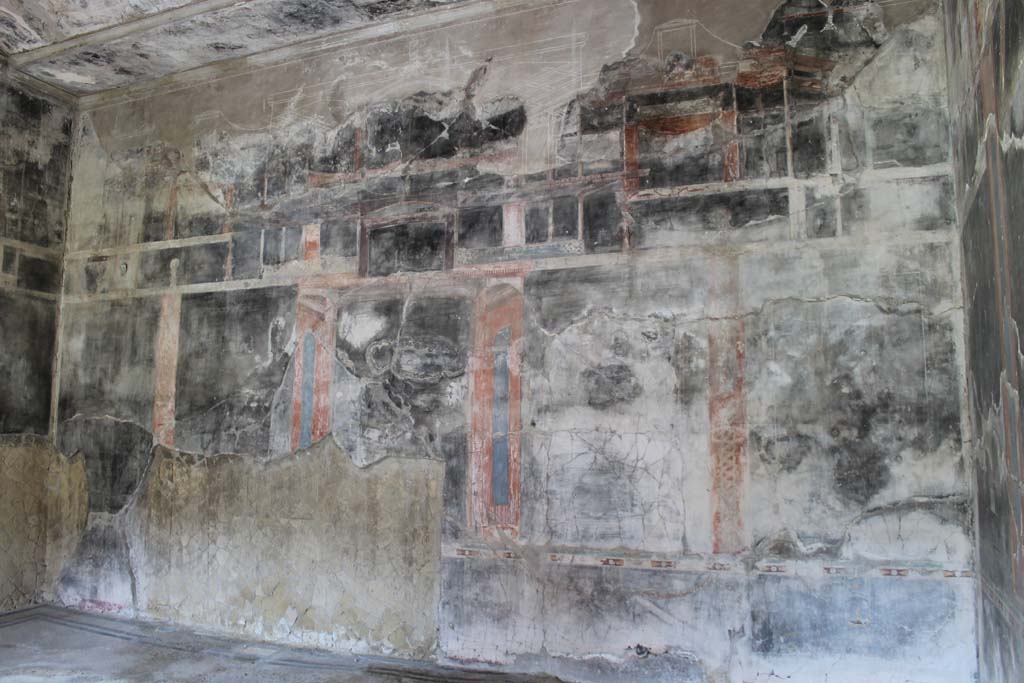 VI.13 Herculaneum, March 2014. West wall of “Salone nero”.
Foto Annette Haug, ERC Grant 681269 DÉCOR.
