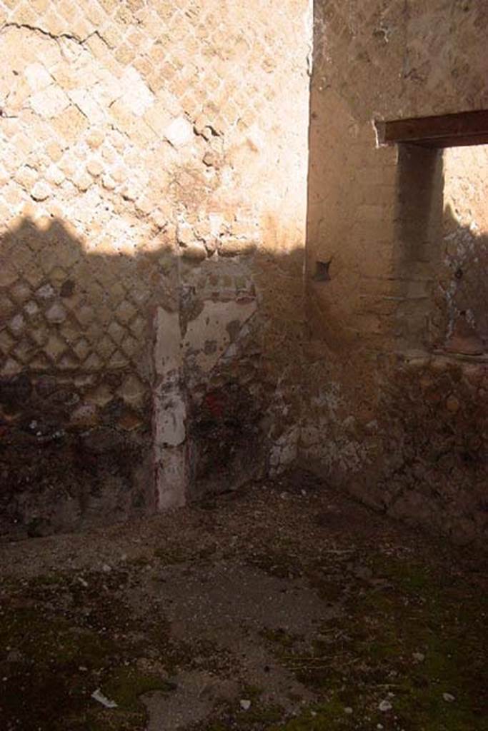 VI.29, Herculaneum. Not dated. Room 12, north wall at east end. 
Photo courtesy of Nicolas Monteix.



