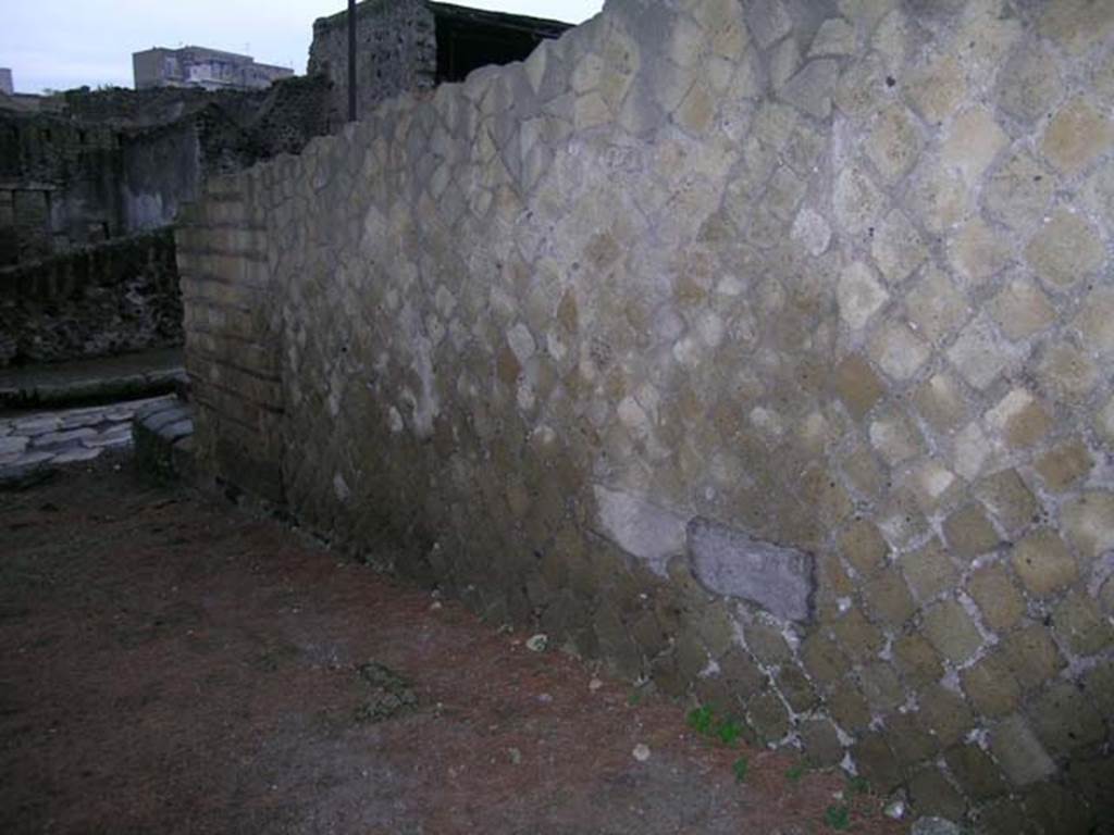 Ins. Orientalis II 1, Herculaneum, December 2008. Exterior south wall of shop-room. Photo courtesy of Nicolas Monteix.