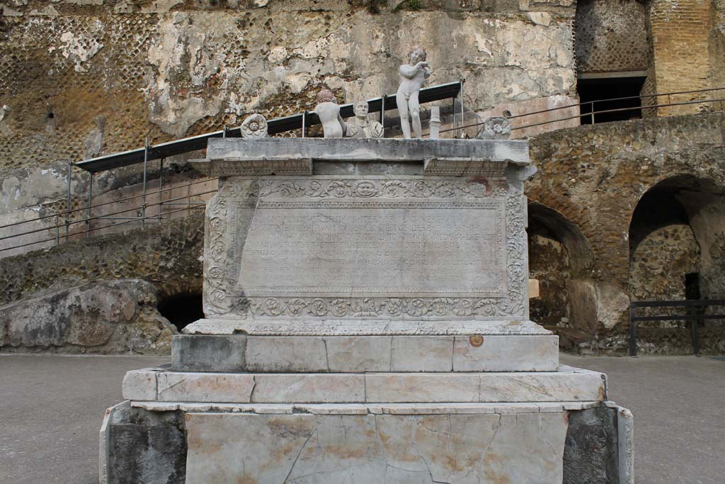 Herculaneum, August 2013. Memorial altar to Marcus Nonius Balbus. Photo courtesy of Buzz Ferebee. 
