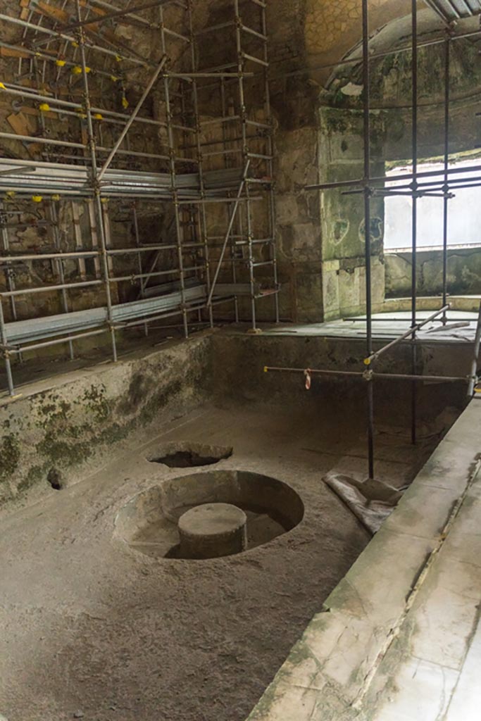 Herculaneum Suburban Baths. October 2023. 
Looking towards north end of east wall. Photo courtesy of Johannes Eber. 
