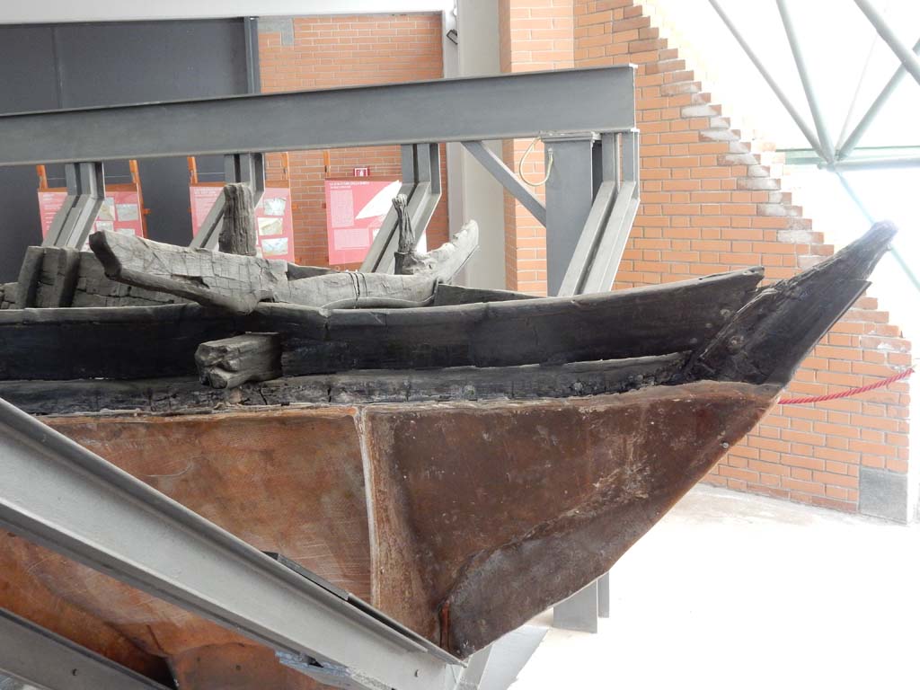 Herculaneum, August 2021. 
Carbonised wooden boat found on 3rd August 1982 on the ancient beachfront. Photo courtesy of Robert Hanson.

