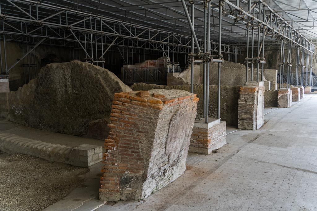 Villa dei Papiri, Herculaneum. July 2010. Remains of wood in store.
Photo courtesy of Michael Binns.

