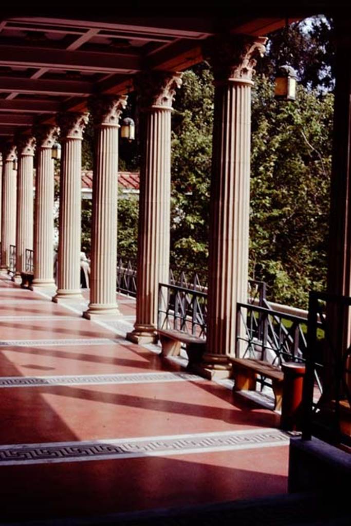 Getty Villa, Malibu, Spring 1982. Portico. Photo by Stanley A. Jashemski.   
Source: The Wilhelmina and Stanley A. Jashemski archive in the University of Maryland Library, Special Collections (See collection page) and made available under the Creative Commons Attribution-Non Commercial License v.4. See Licence and use details.
J80f0422

