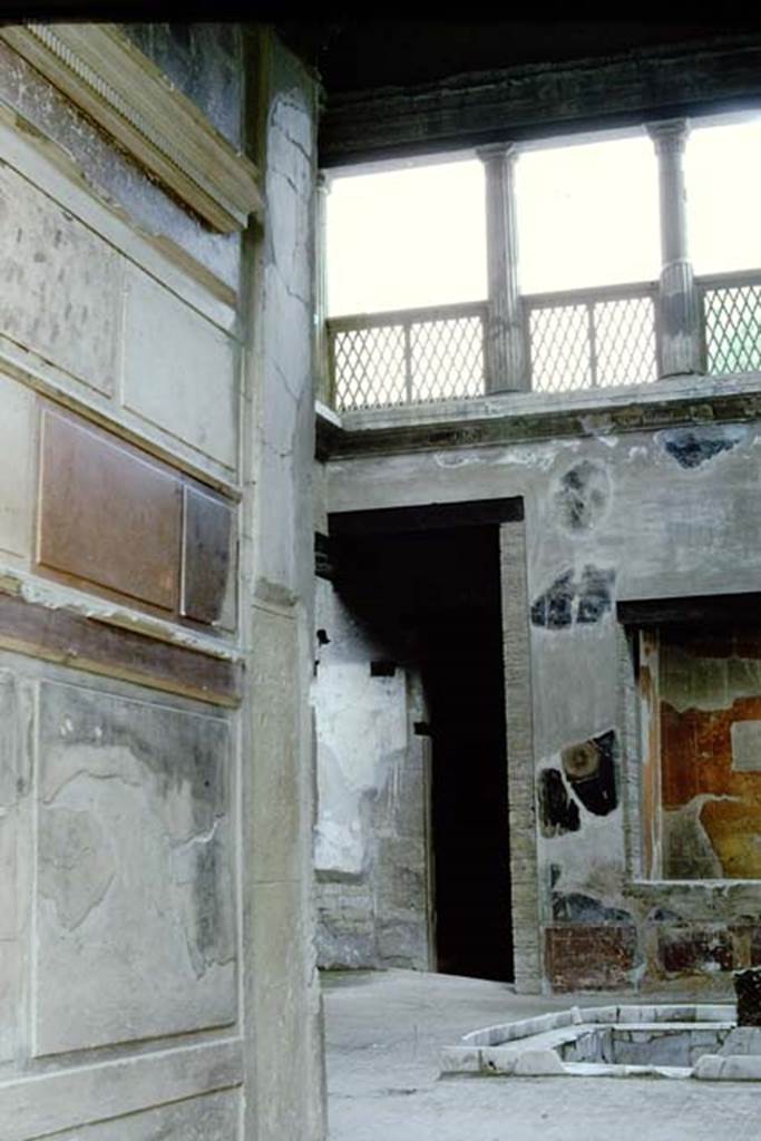 Ins. V.1, Herculaneum. 1961. Looking across atrium from entrance corridor. Photo by Stanley A. Jashemski.
Source: The Wilhelmina and Stanley A. Jashemski archive in the University of Maryland Library, Special Collections (See collection page) and made available under the Creative Commons Attribution-Non Commercial License v.4. See Licence and use details. J61f0588