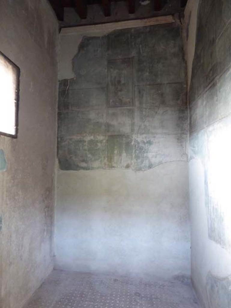 V.1, Herculaneum, October 2014. Room 3, looking towards west wall. Photo courtesy of Michael Binns.